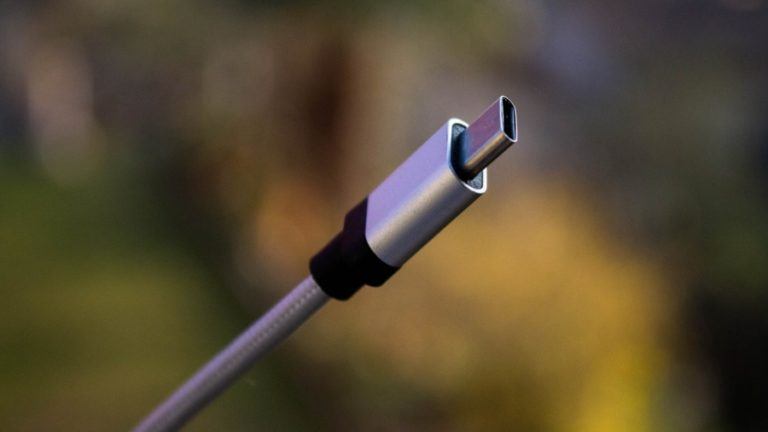 After The EU, India Holding Meeting To Replace iPhone Lightning Port With Type-C